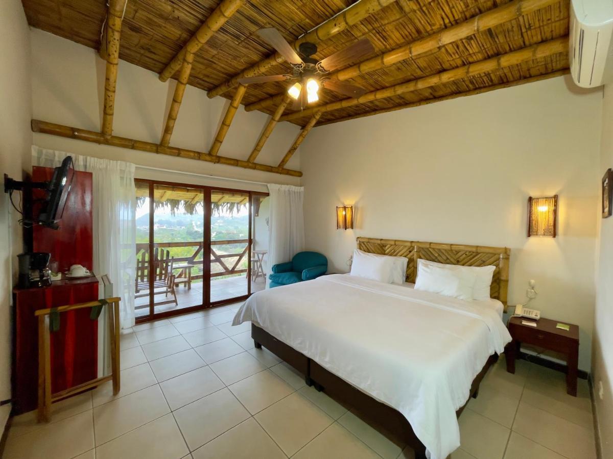 Nativa Bambu Ecolodge Montañita Exteriér fotografie
