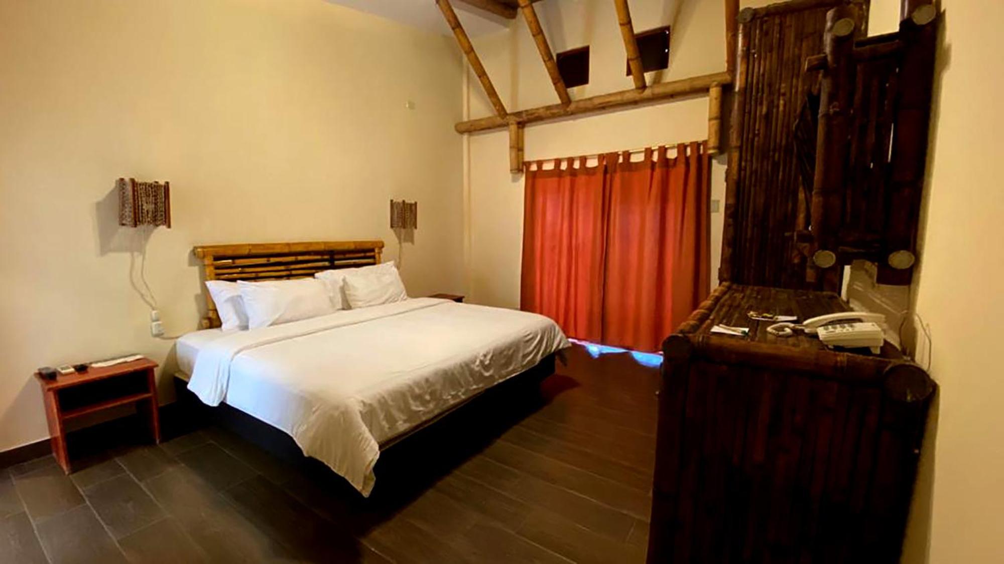 Nativa Bambu Ecolodge Montañita Exteriér fotografie